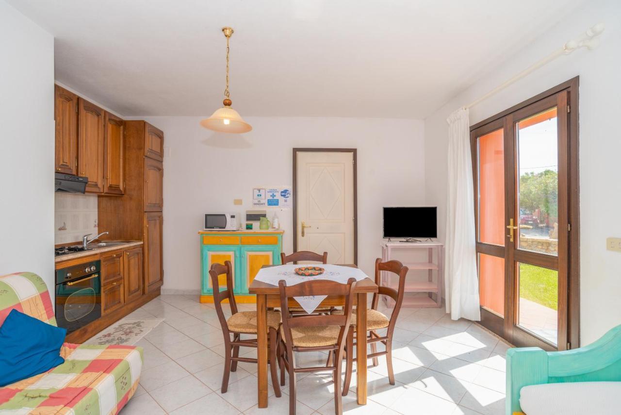 Conchiglia Rosa Appartement Barrabisa Buitenkant foto